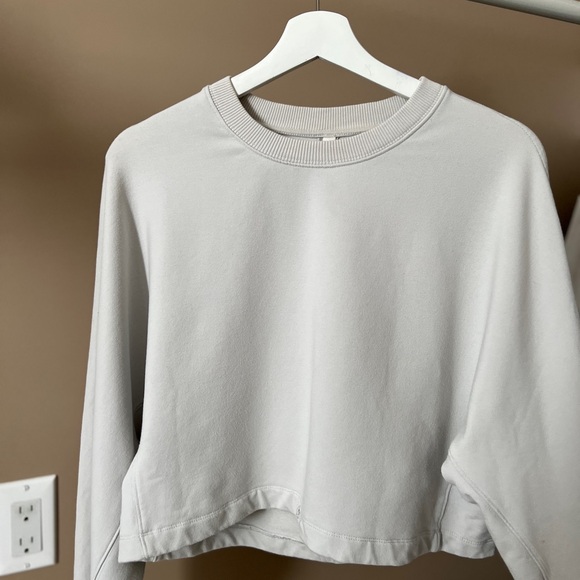 COPY - Aritzia Group by Babaton cotton, modal and tencel sweat shirt - Picture 2 of 8